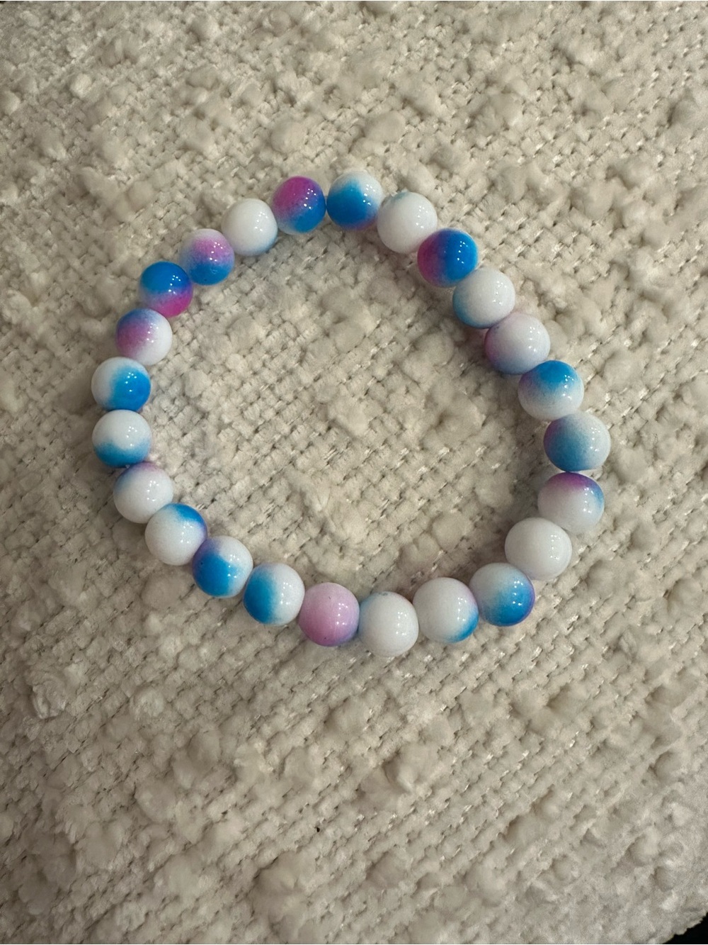 White, blue and pink Jade Beaded Stretch Bracelet - Brand New